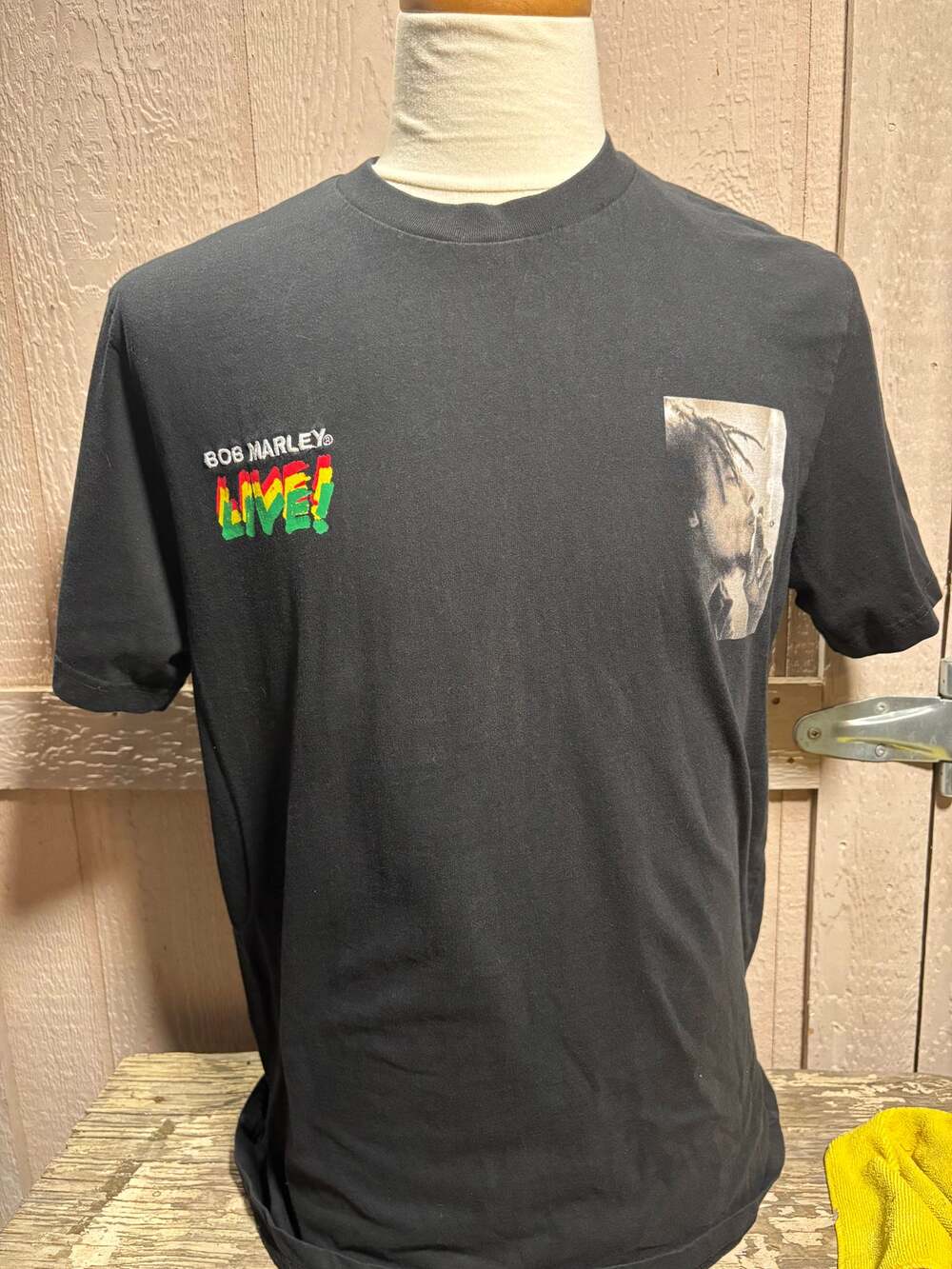 Bob Marley Black Shirt Size Large official reggae